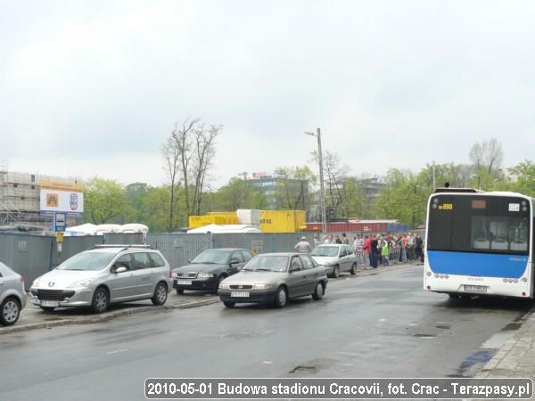 2010-05-01-budowa-stadionu-01