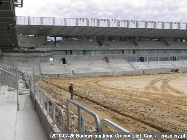 2010-07-26-stadion-crac-12