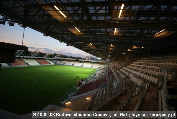 2010-09-03-stadion-raf-jedynka11