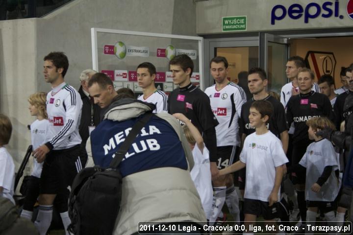 2011-12-10-legia-cracovia-craco-28