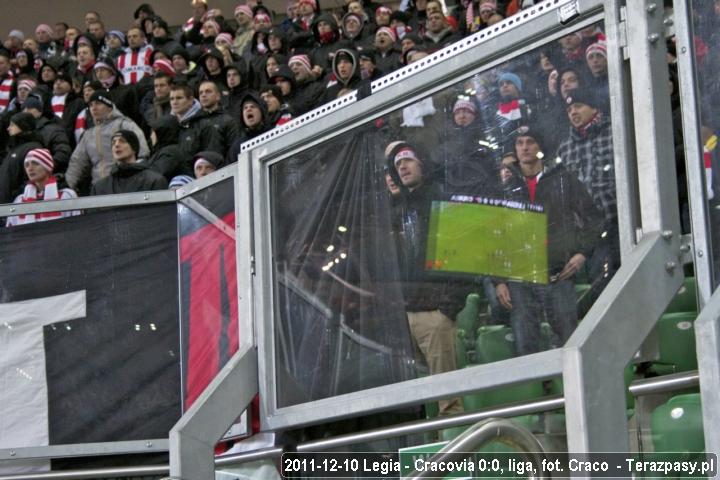 2011-12-10-legia-cracovia-craco-45