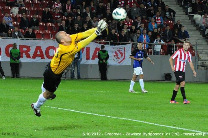 2012-10-06-cracovia-zawisza_bl_0630_720