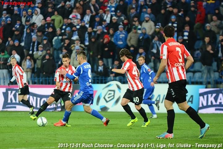 2013-12-01_Ruch_Chorzow-Cracovia_3312_720