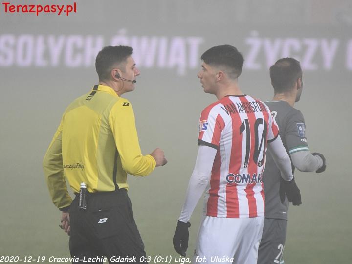 2020-12-19_Cracovia-Lechia_Gdansk_8837_720