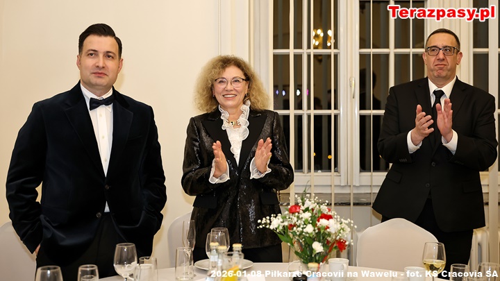 2026-01-08 Piłkarze Cracovii na Wawelu IMG_7080KS Cracovia SA